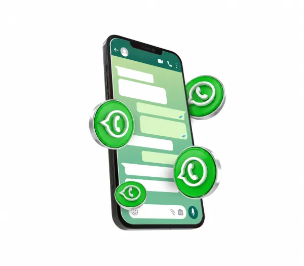 Celular com conversa de suporte no WhatsApp